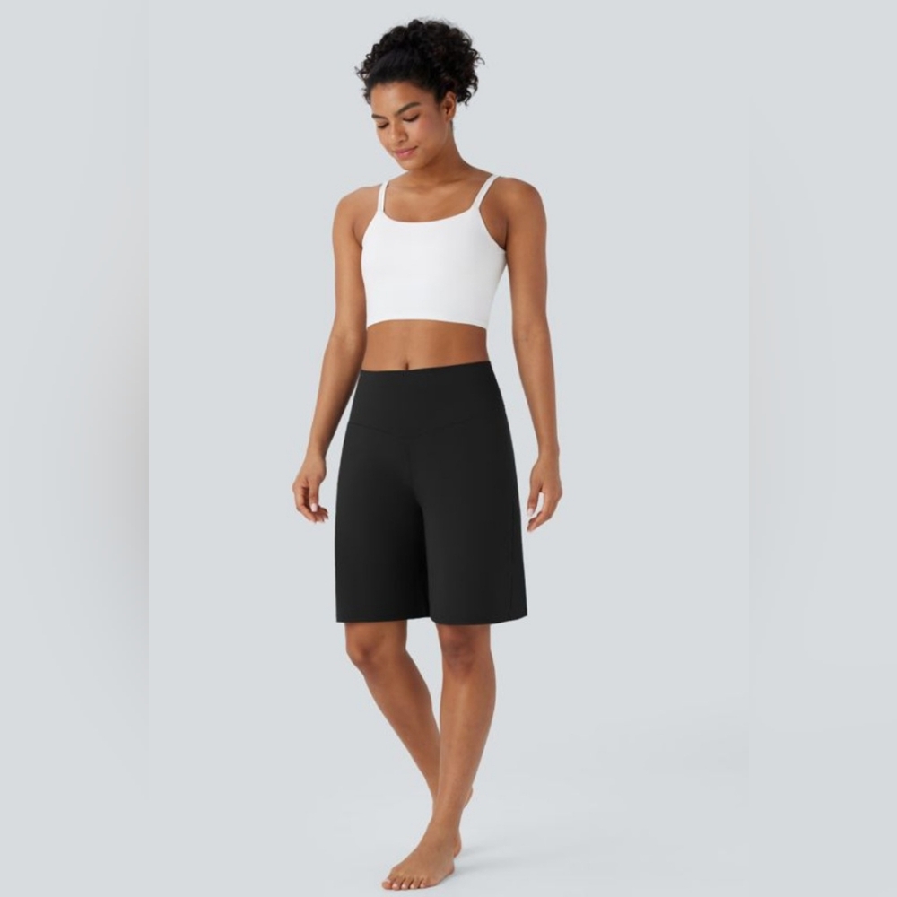 Softlyzero Airy Women's Black High-Waisted Shorts